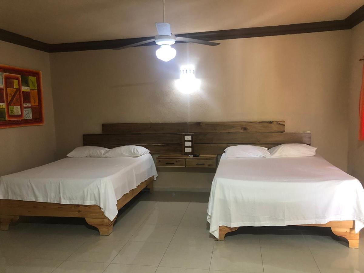 Hotel Cambri Nagua Esterno foto