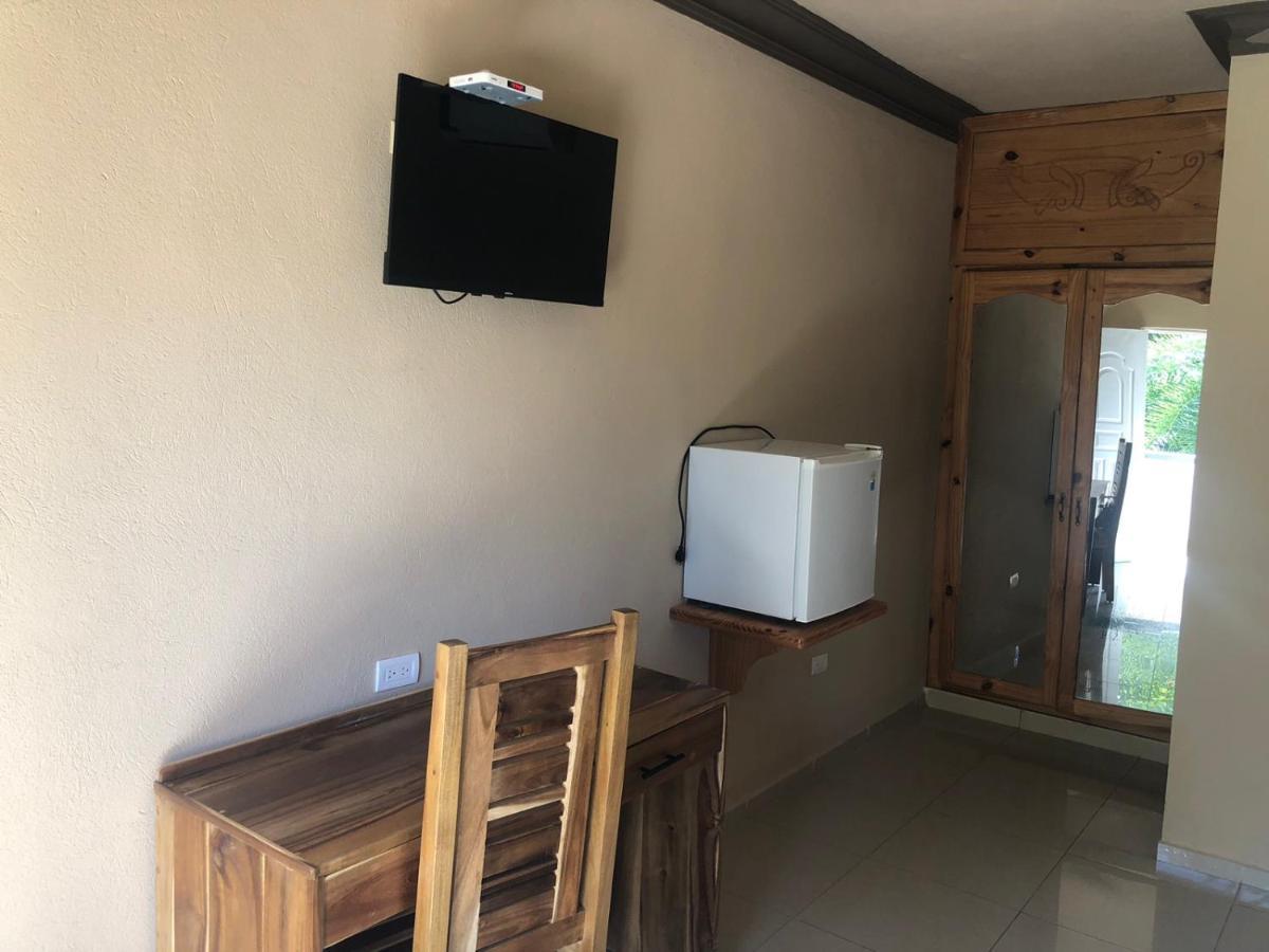 Hotel Cambri Nagua Esterno foto